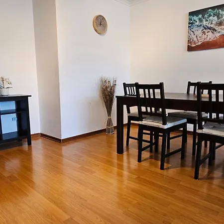 דירה Modern 3 Bed Flat - Beaches, Expo & Fun - Your Gateway To Lisbon מונטיז'ו
