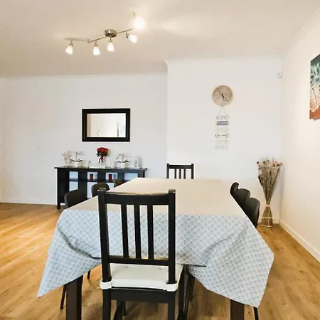 Modern 3 Bed Flat - Beaches, Expo & Fun - Your Gateway To Lisbon Montijo