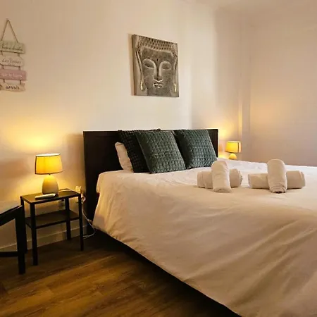 Modern 3 Bed Flat - Beaches, Expo & Fun - Your Gateway To Lisbon * モンチジョ