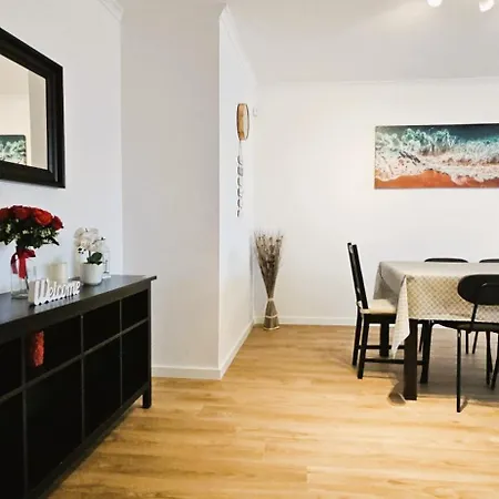 アパート Modern 3 Bed Flat - Beaches, Expo & Fun - Your Gateway To Lisbon