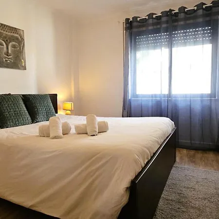 アパート Modern 3 Bed Flat - Beaches, Expo & Fun - Your Gateway To Lisbon *