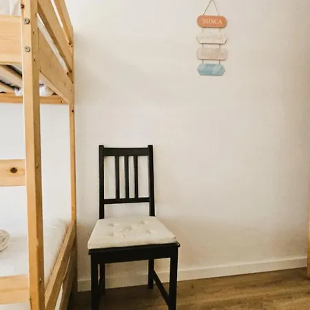 Daire Modern 3 Bed Flat - Beaches, Expo & Fun - Your Gateway To Lisbon *