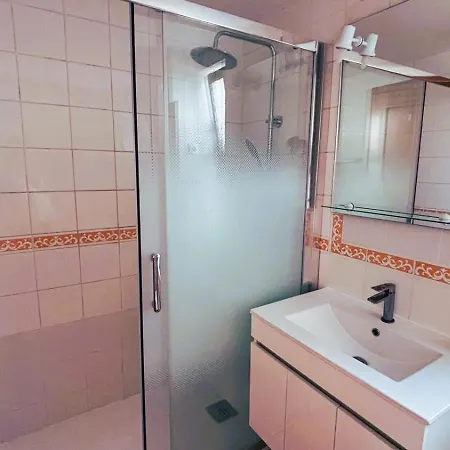 Modern 3 Bed Flat - Beaches, Expo & Fun - Your Gateway To Lisbon Montijo