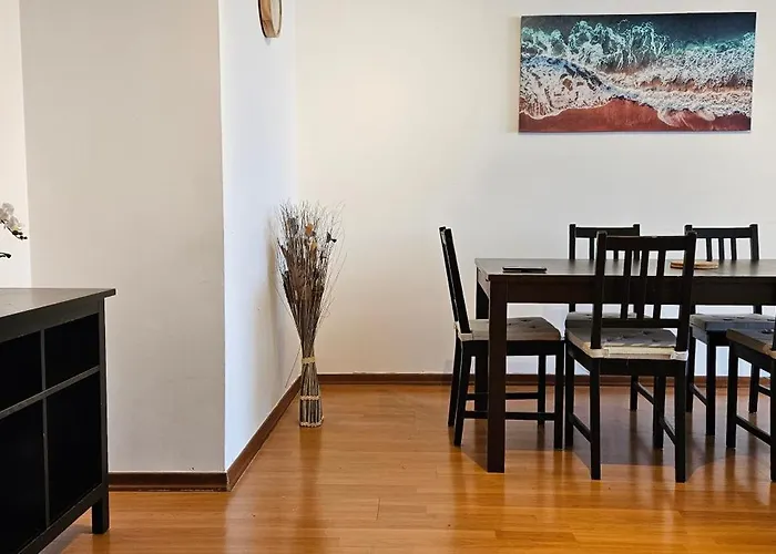 Modern 3 Bed Flat - Beaches, Expo & Fun - Your Gateway To Lisbon Монтижу